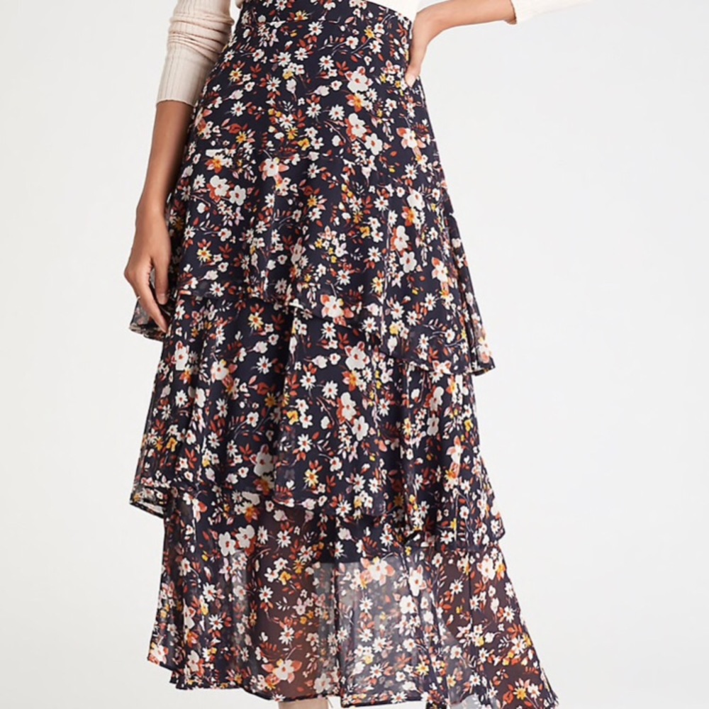 Brand New - Ann Taylor Flounce Maxi Skirt - Size 4